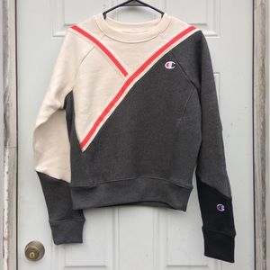 New Champion Reverse Weave Asymmetric Sweatshirt